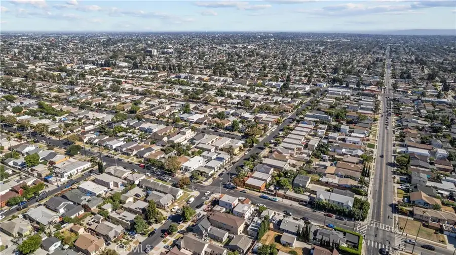 3887 S Van Ness Avenue, Los Angeles, CA 90062 - Image #2