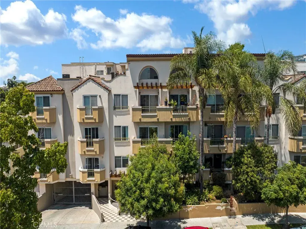 1319 N Detroit Street #203, Los Angeles, CA 90046 - Image #1