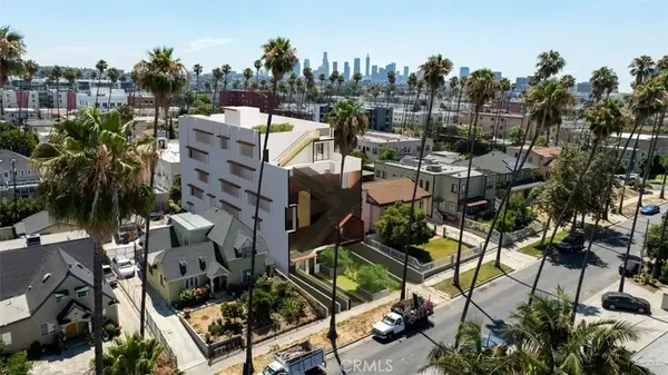 226 N Catalina, Los Angeles, CA 90004