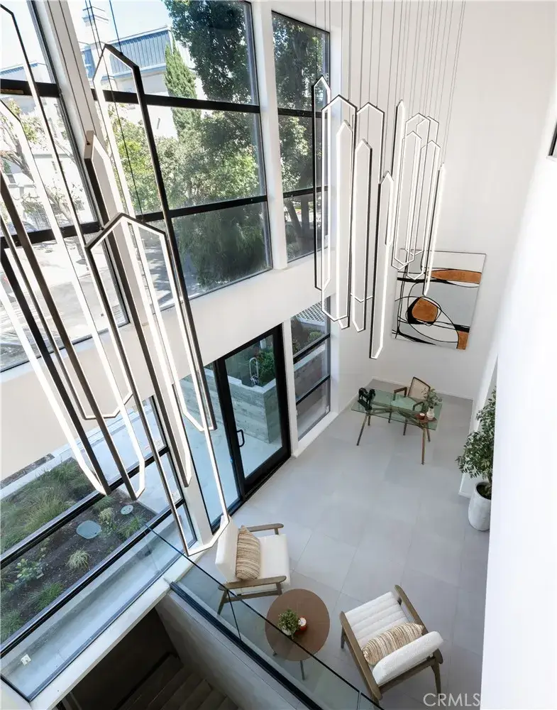 1361 Kelton Avenue #403, Los Angeles, CA 90024 - Image #2