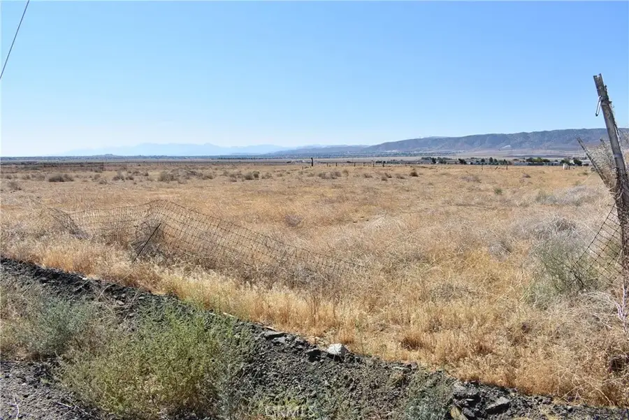 8500 W Ave J, Lancaster, CA 93536 - #3