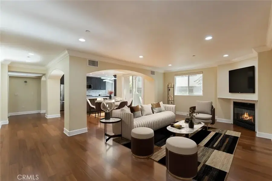 5305 Bellingham Avenue #103, Valley Village, CA 91607 - Image #2