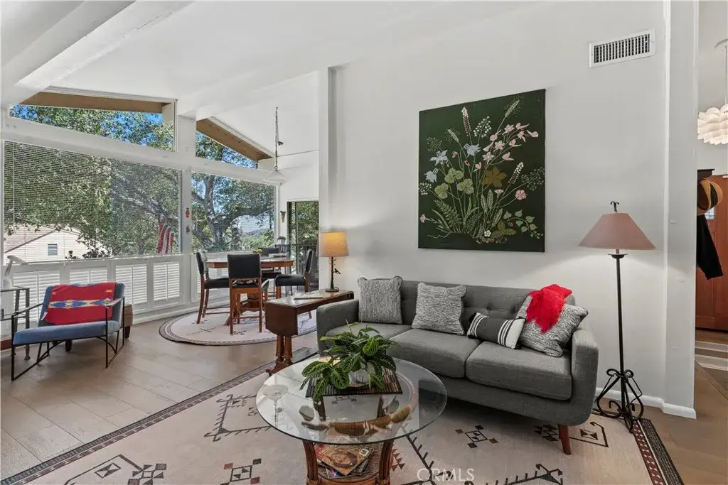 4214 Tosca Road, Woodland Hills, CA 91364 - Image #1