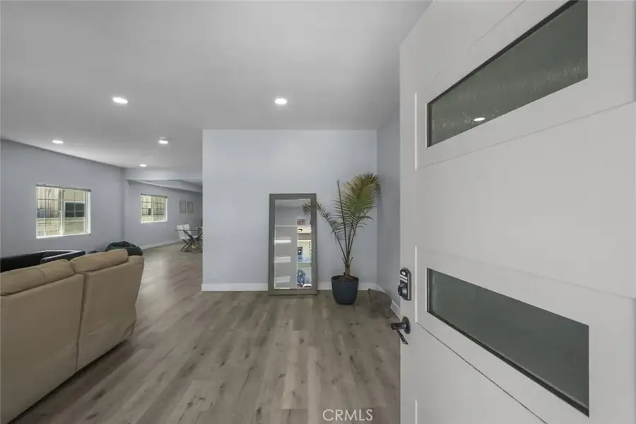 1727 N Kenmore Avenue, Los Angeles, CA 90027 - Image #3