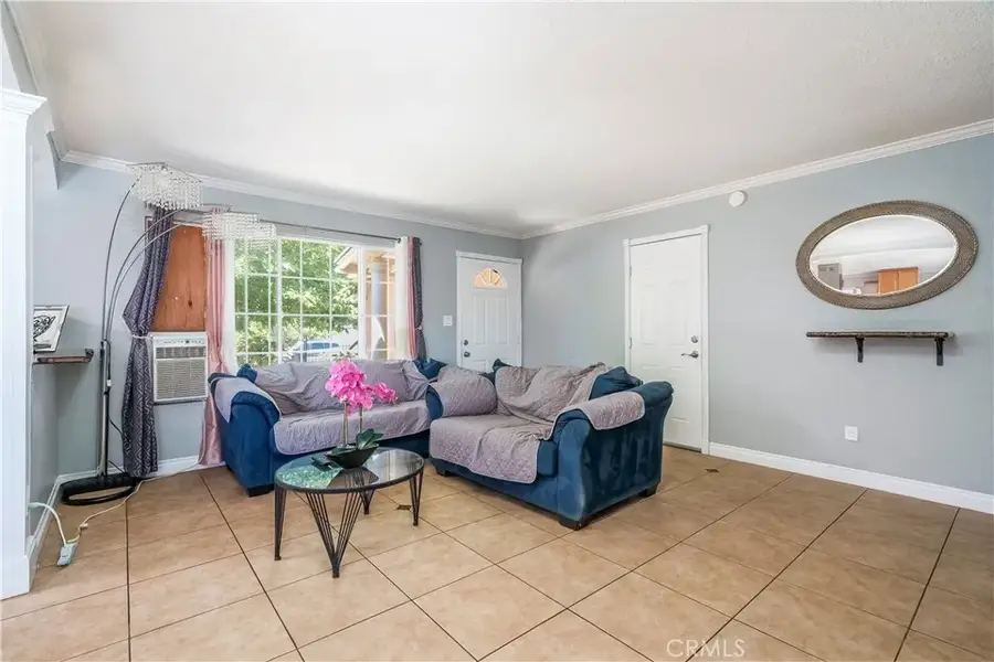 38632 Lemsford Avenue, Palmdale, CA 93550 - Image #2