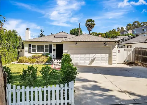 21907 De La Osa Street, Woodland Hills, CA 91364