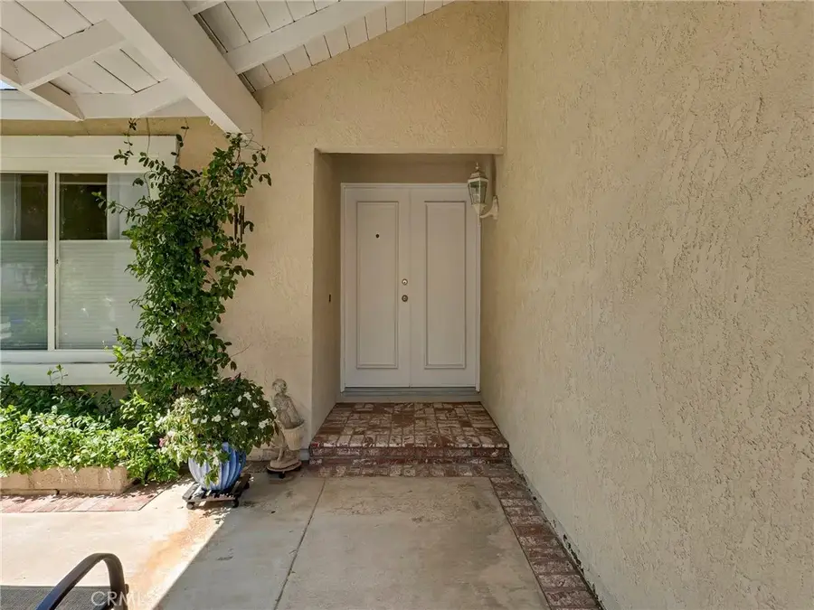 26953 Cuatro Milpas Street, Valencia, CA 91354 - Image #2