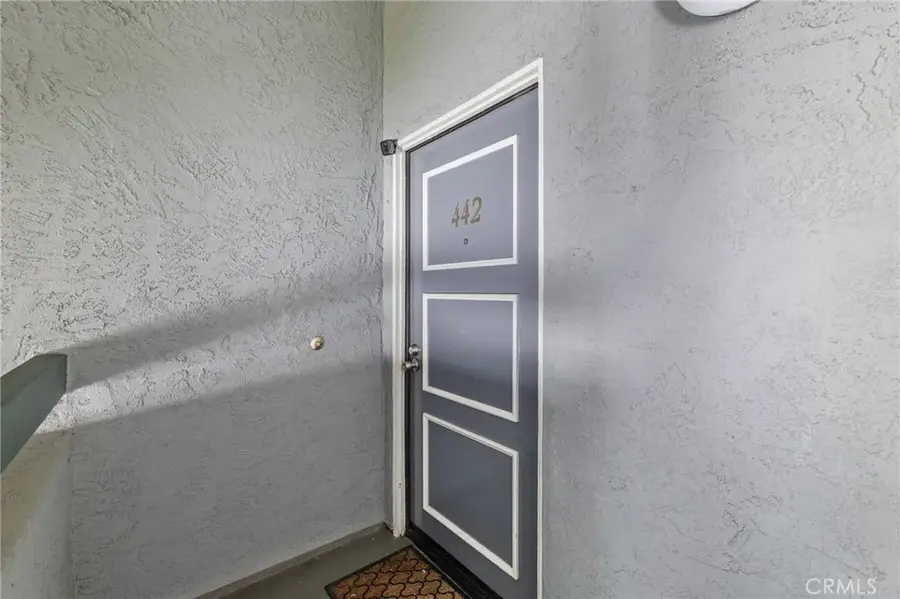 26750 Claudette Street #442, Canyon Country, CA 91351 - Image #2