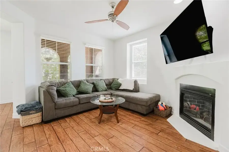 23437 Abbey Glen Place, Valencia, CA 91354 - Image #3