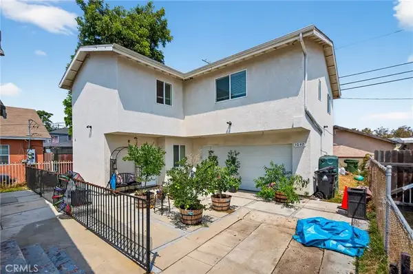 1049 W 61st Street, Los Angeles, CA 90044