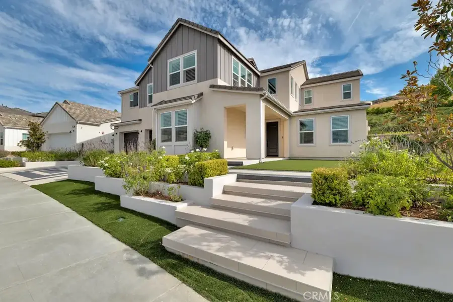 18812 Juniper Springs Drive, Canyon Country, CA 91387 - Image #2