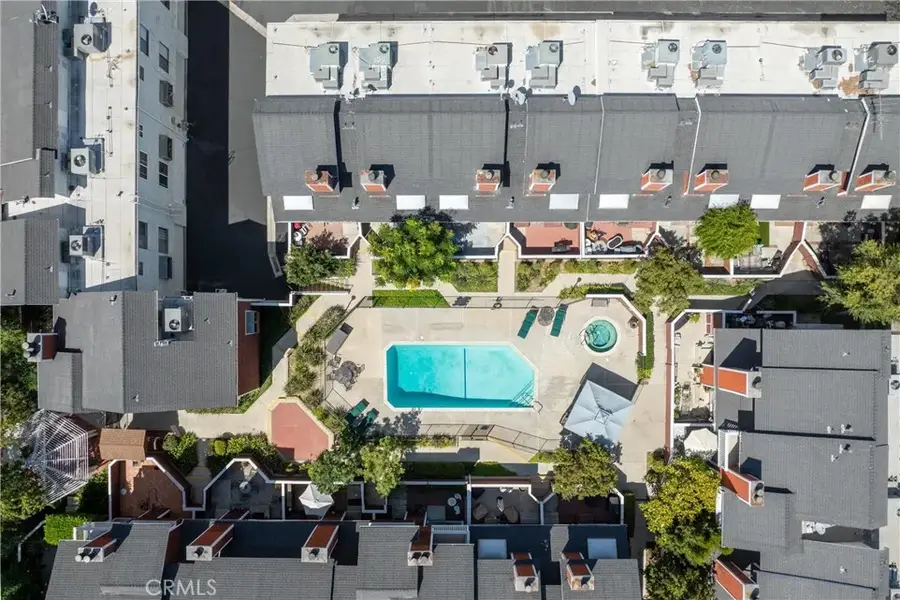 19431 Sherman Way #24, Reseda, CA 91335 - Image #3