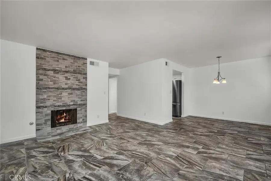 21333 Lassen Street #6H, Chatsworth, CA 91311 - #2