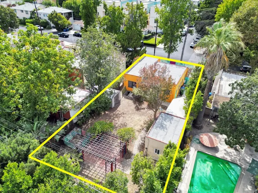 4948 Riverton Avenue, North Hollywood, CA 91601 - Image #3