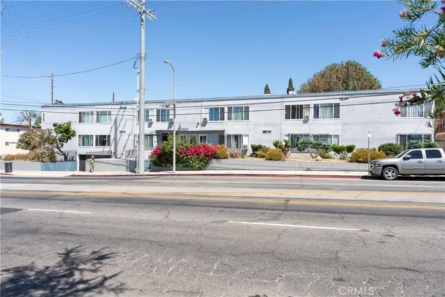 13061 Vanowen Street, North Hollywood, CA 91605 - Image #2