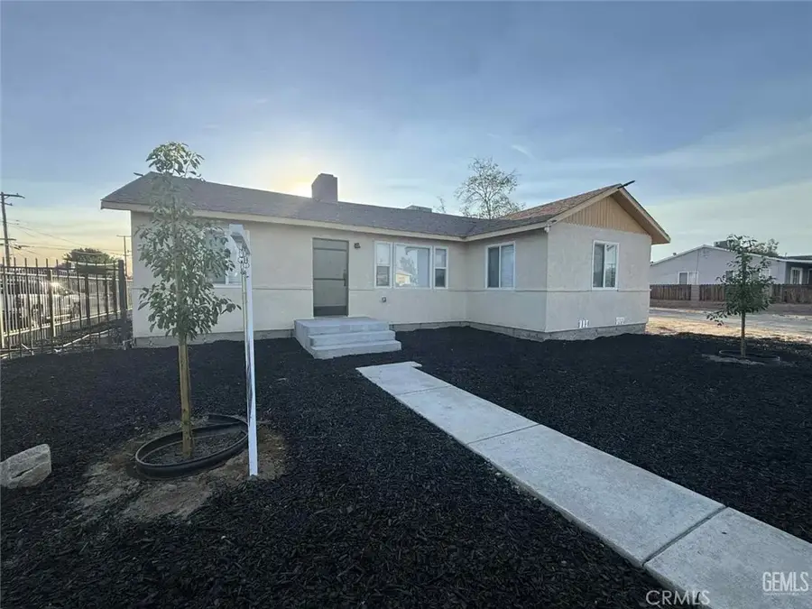 214 Madison Street, Bakersfield, CA 93307 - Image #2