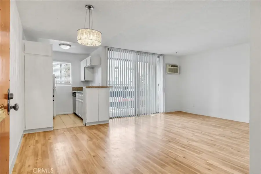 7100 Woodman Avenue, Van Nuys, CA 91405 - Image #3