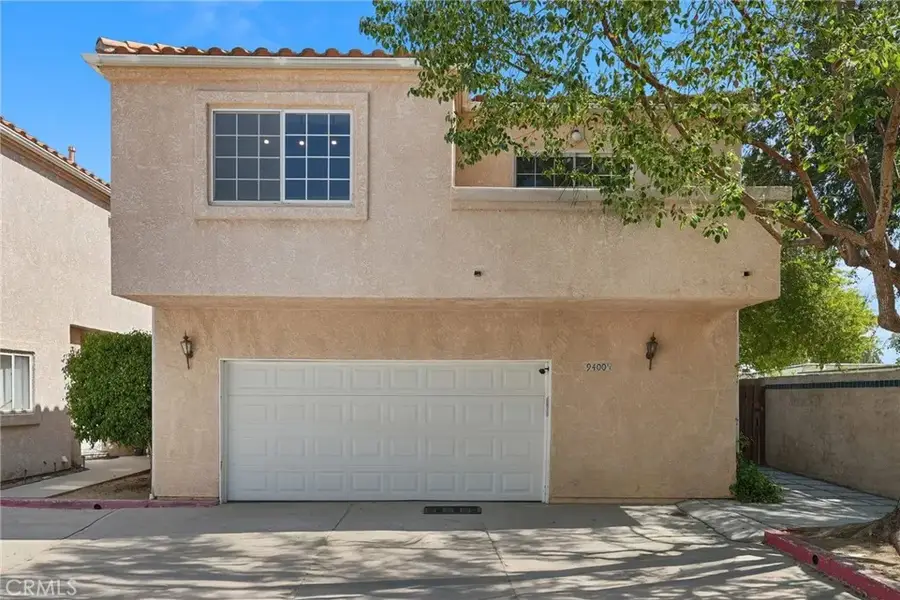 9400 Noble Avenue, North Hills, CA 91343 - Image #2