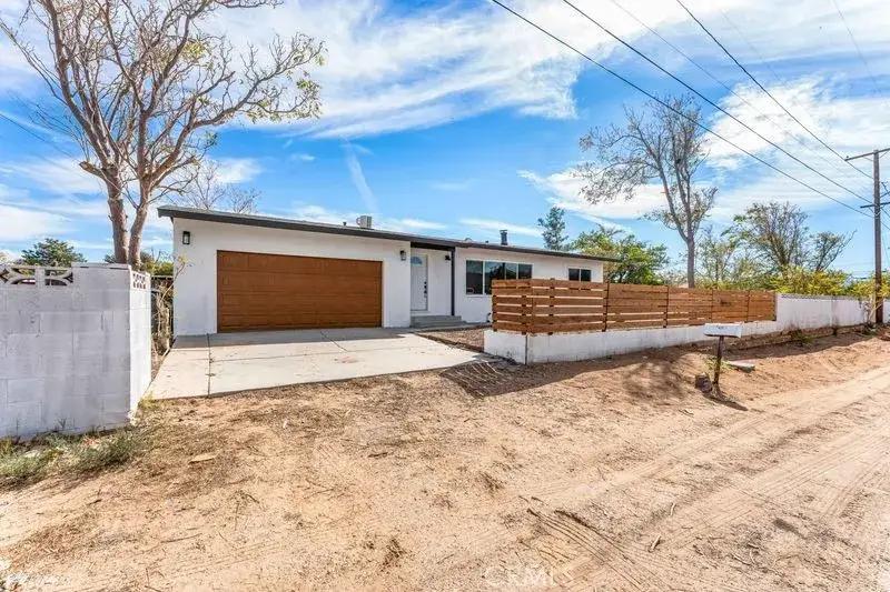 42524 42nd West, Quartz Hill, CA 93536 - Image #2