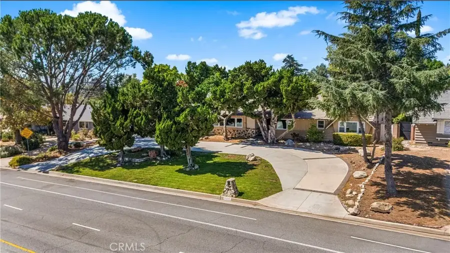 11223 White Oak Avenue, Granada Hills, CA 91344 - Image #3