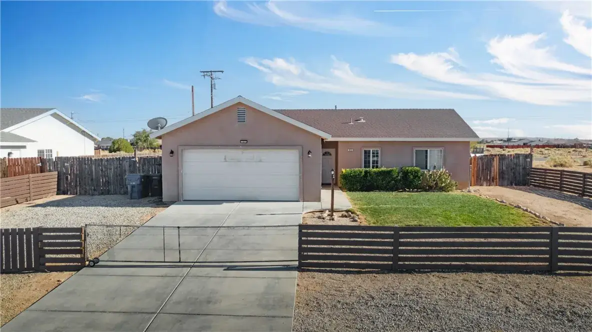 9212 S Loop Boulevard, California City, CA 93505 - Image #1