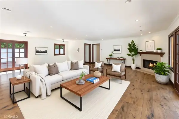 16350 Mandalay, Encino, CA 91436