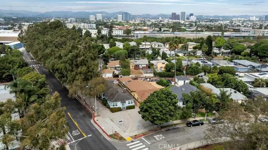2801 Virginia Avenue, Santa Monica, CA 90404 - Image #2