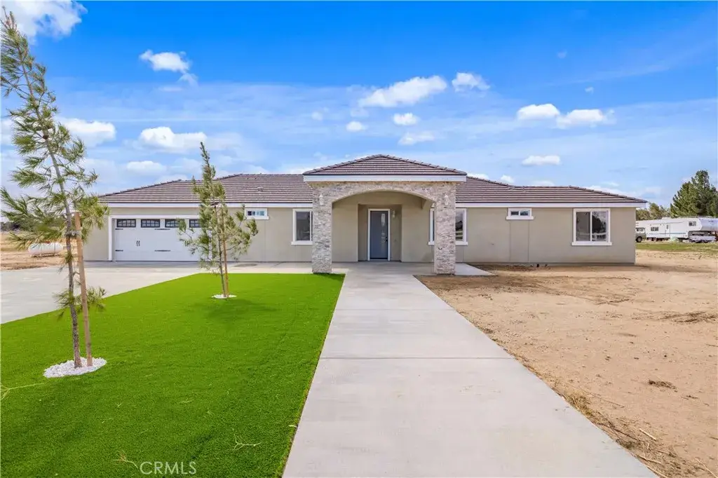 8746 W Avenue D4, Lancaster, CA 93536 - Image #1