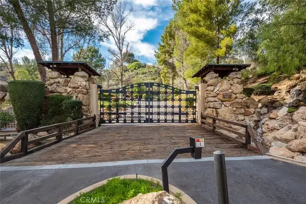 24931 Thousand Peaks, Calabasas, CA 91302