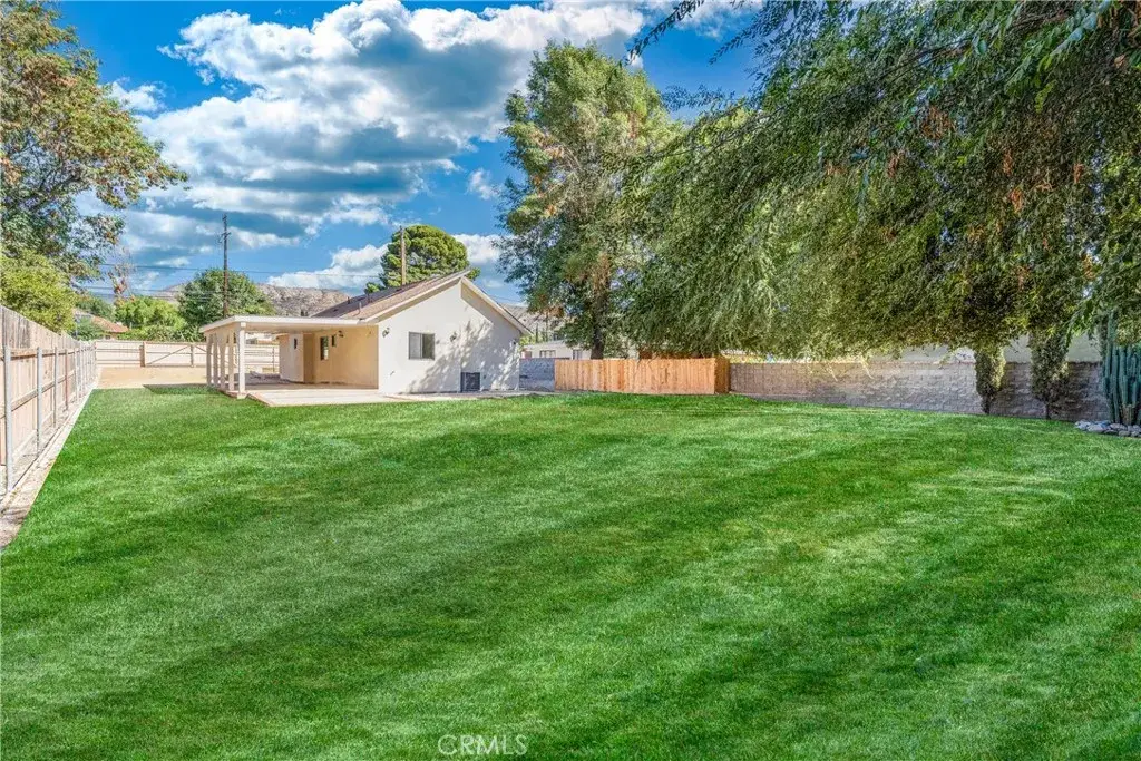 10824 Foothill Boulevard, Sylmar, CA 91342 - Image #1