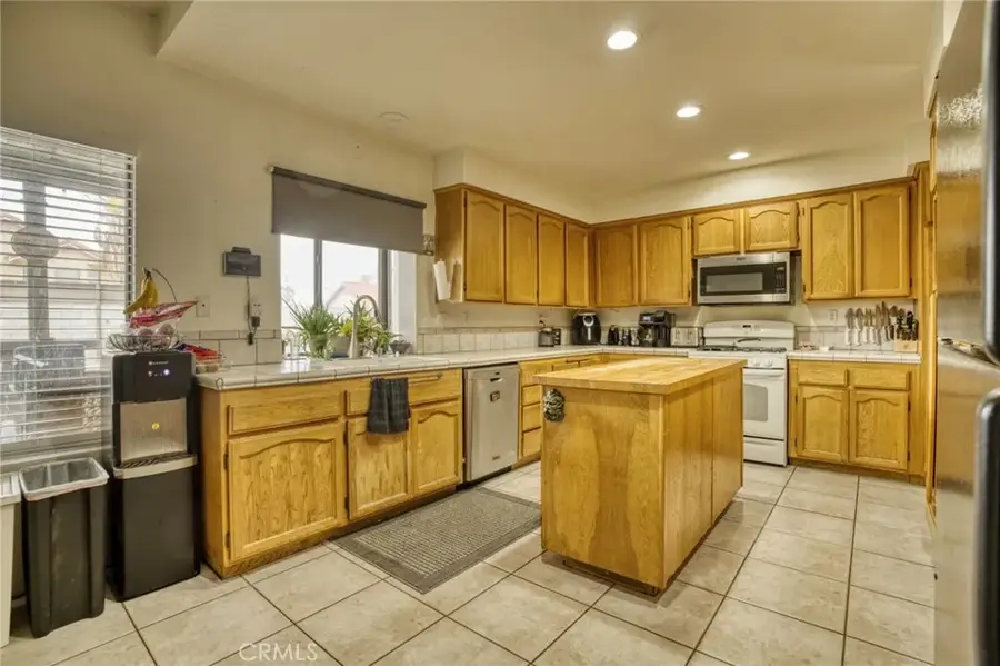 5517 Harmony, Lancaster, CA 93536 - Image #3