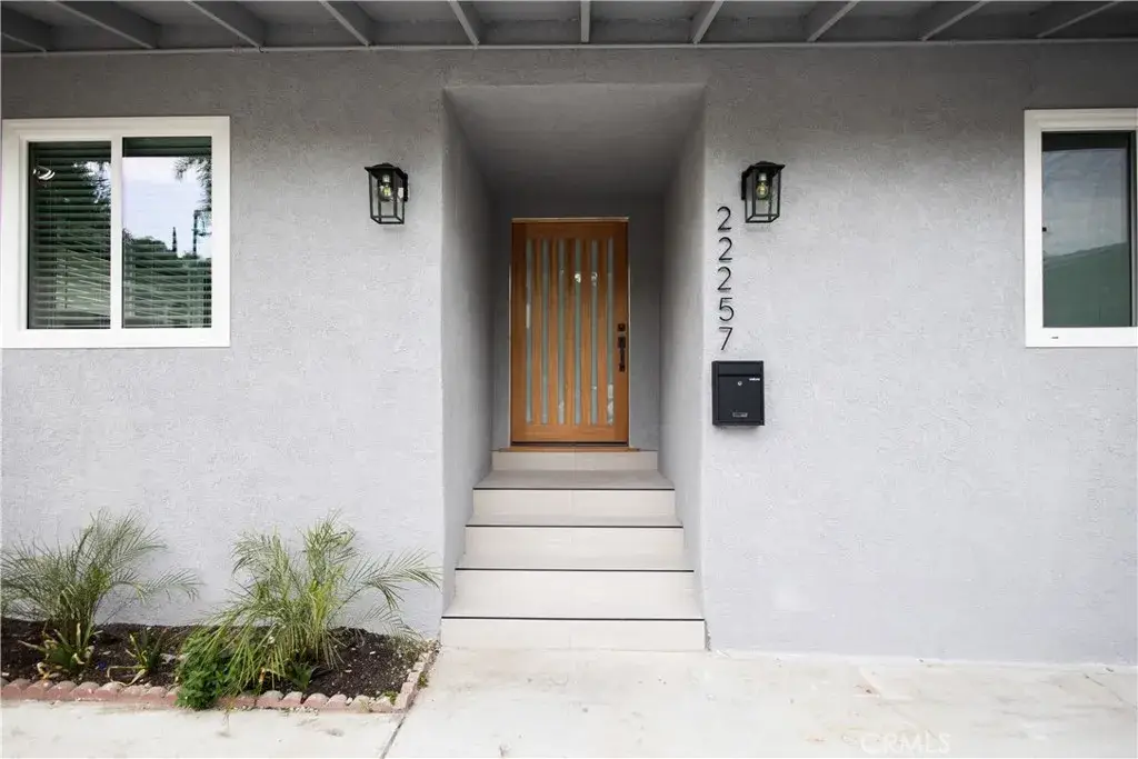 22257 Macfarlane Drive, Woodland Hills, CA 91364 - Image #1