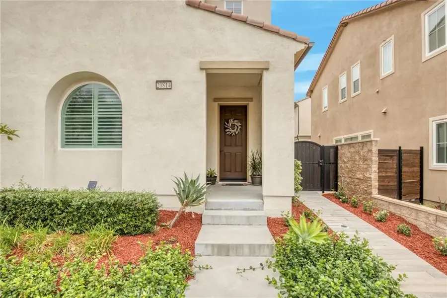 20814 W Acorn, Porter Ranch, CA 91326 - Image #3