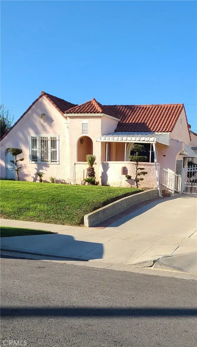 1449 W 81st Street, Los Angeles, CA 90047 - #1