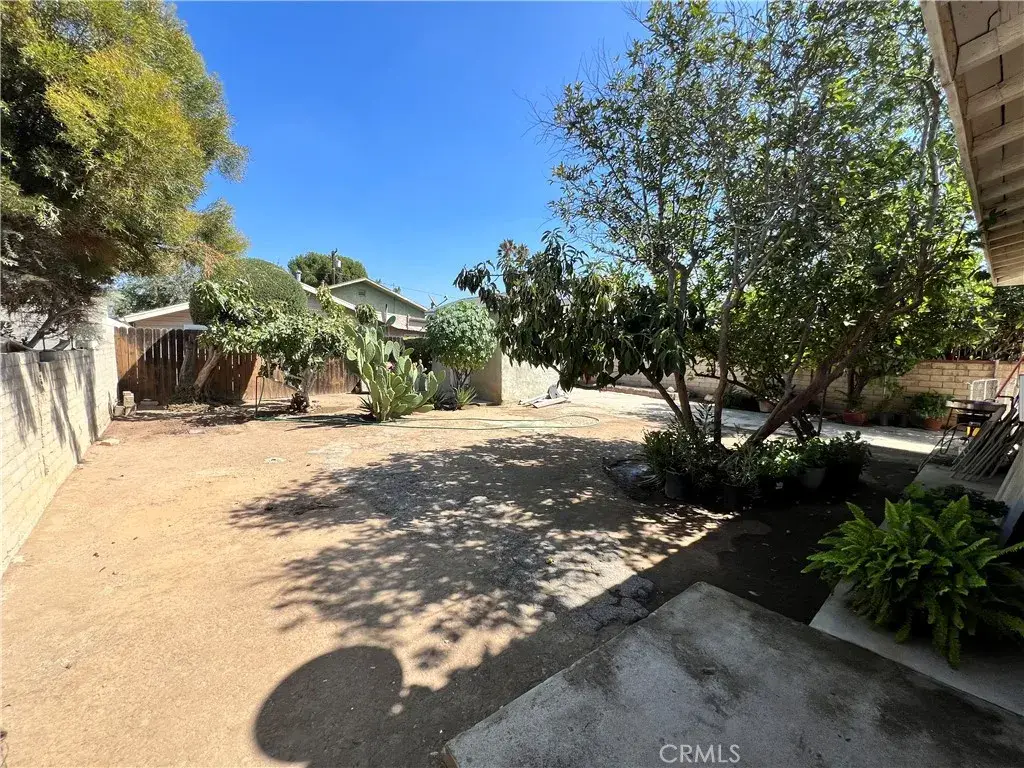 1037 Kewen, San Fernando, CA 91340 - Image #1