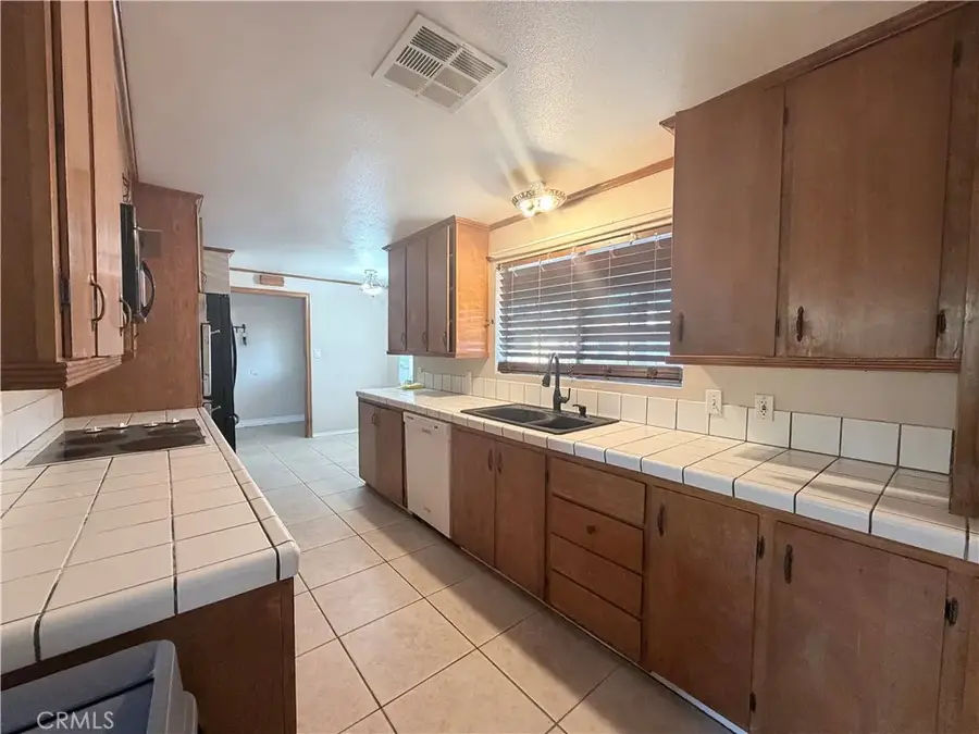 13303 E Avenue W6, Pearblossom, CA 93553 - Image #3