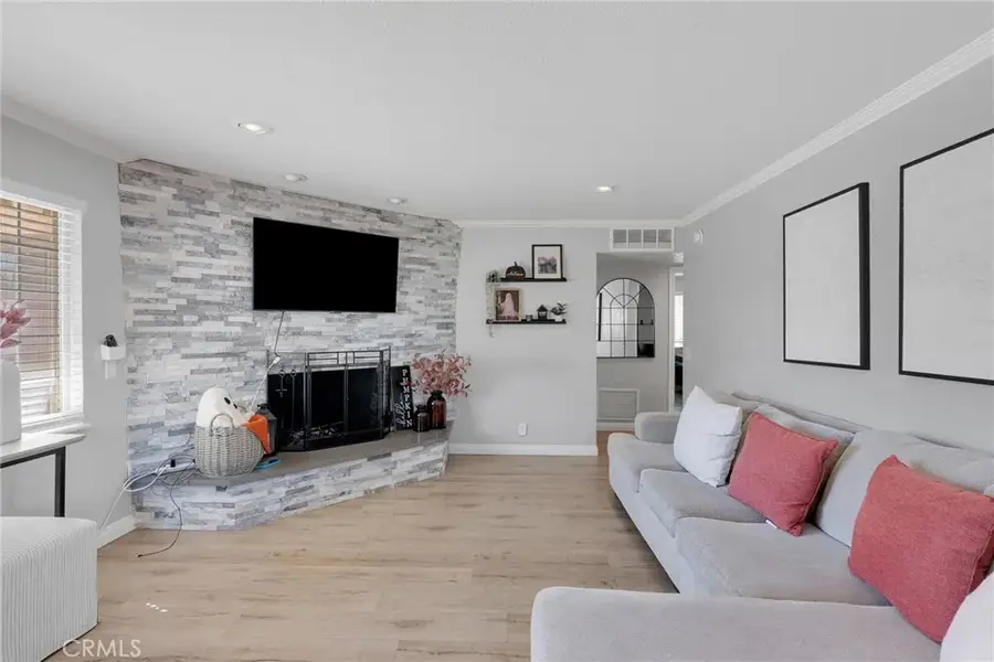 5327 W Avenue L2, Lancaster, CA 93536 - #2