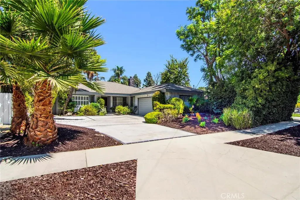13943 Margate Street, Sherman Oaks, CA 91401 - Image #1