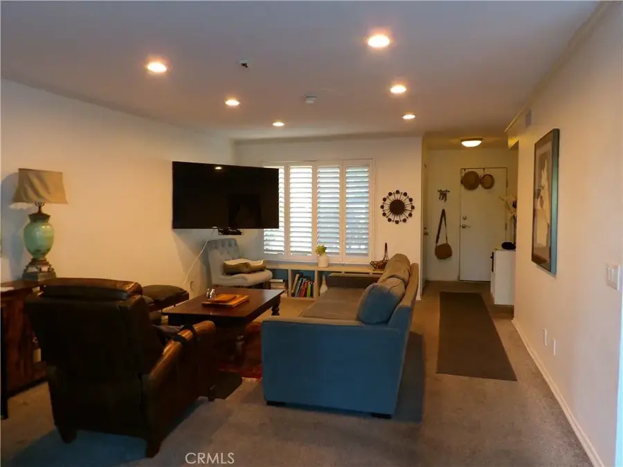 19140 Lahey #4, Porter Ranch, CA 91326 - Image #3