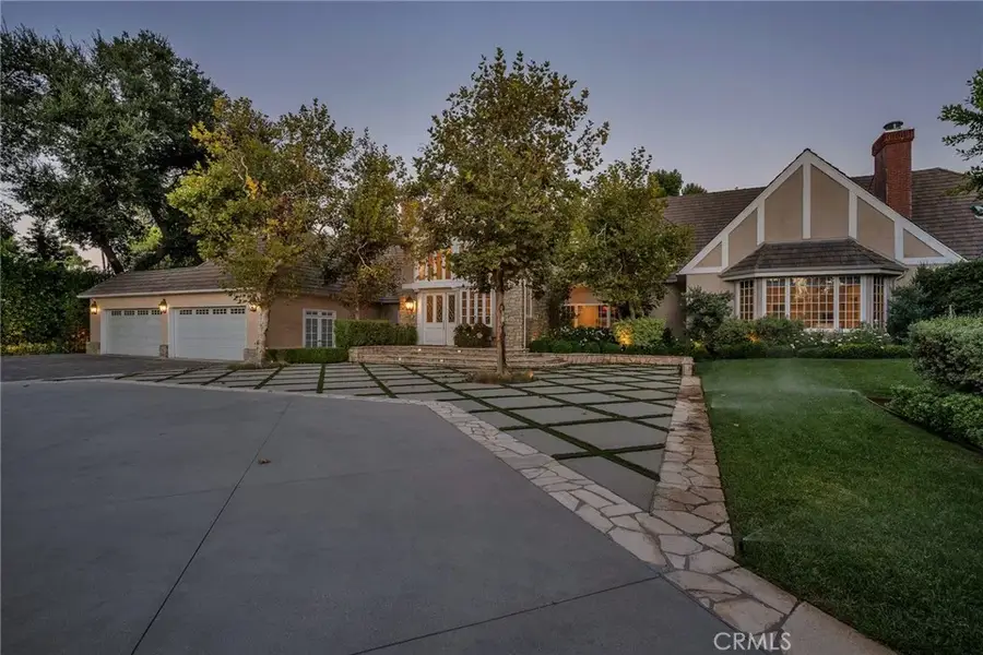 4854 Encino Avenue, Encino, CA 91316 - Image #2