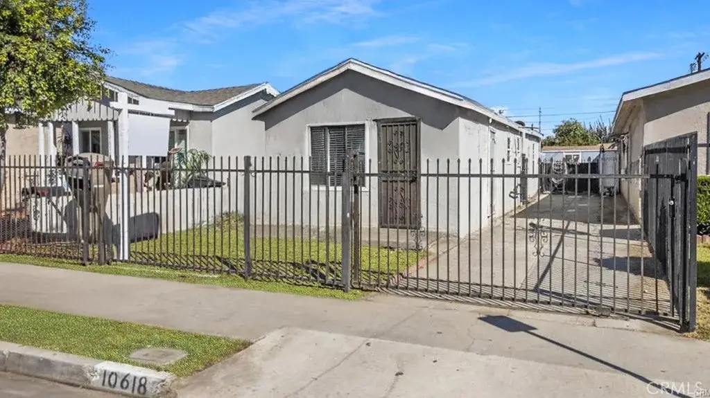 10618 Grape St, Los Angeles, CA 90002 - Image #1