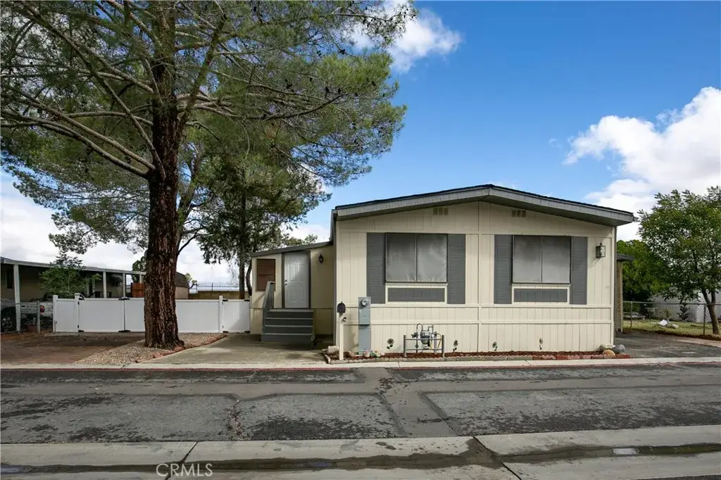 45800 Challenger #118, Lancaster, CA 93535 - #1