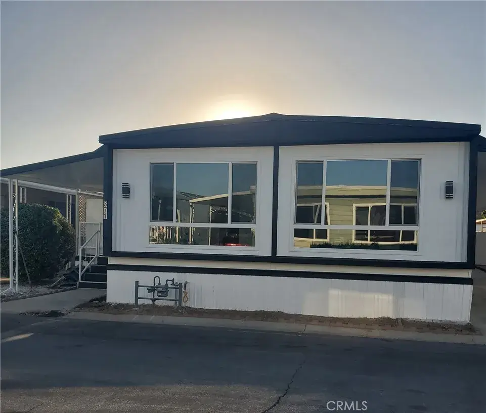 8811 Canoga #371, Canoga Park, CA 91304 - Image #1