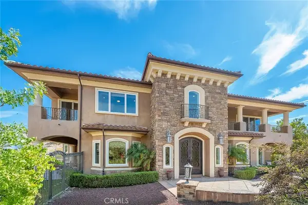 2462 Lost Canyons Drive, Simi Valley, CA 93065