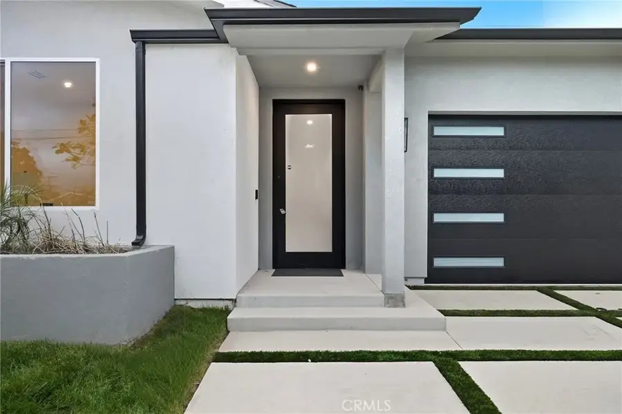 12917 El Dorado Ave, Sylmar, CA 91342 - Image #2