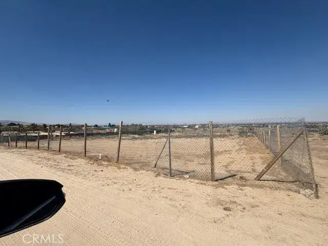 52 Vic Avenue T12 Vic, Palmdale, CA 93552 - Image #1