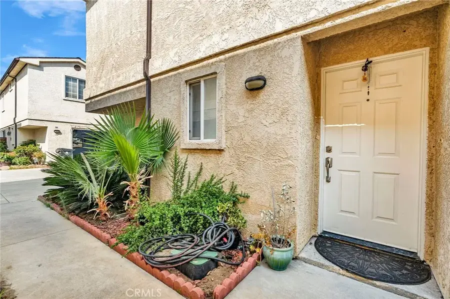9155 Cedros Avenue #12, Panorama City, CA 91402 - Image #3
