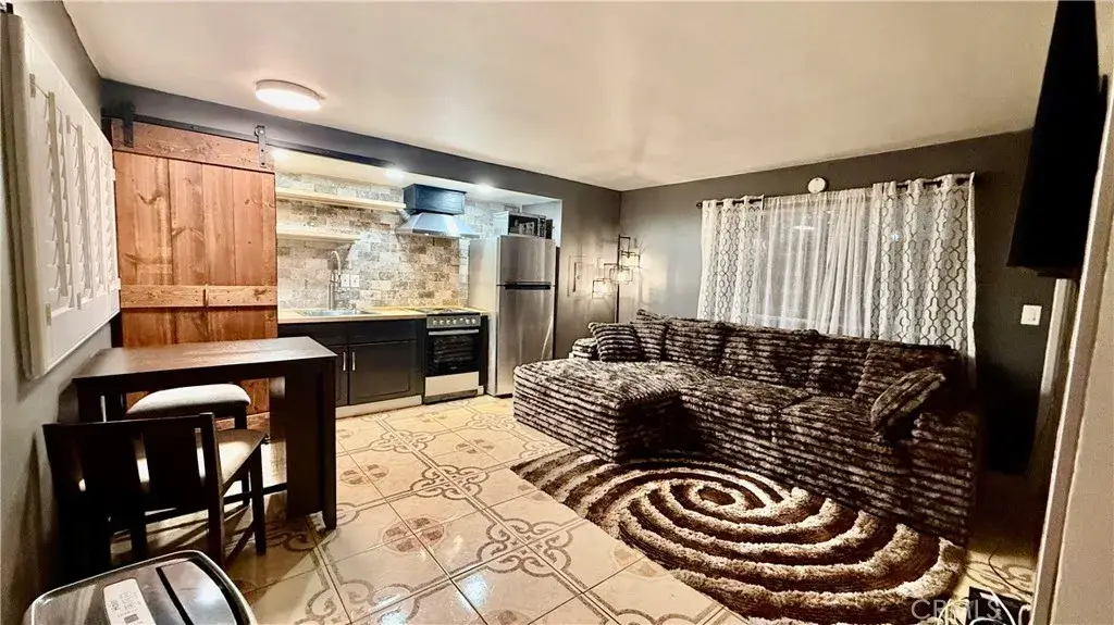 7904 Laurel Canyon #12, North Hollywood, CA 91605 - Image #1