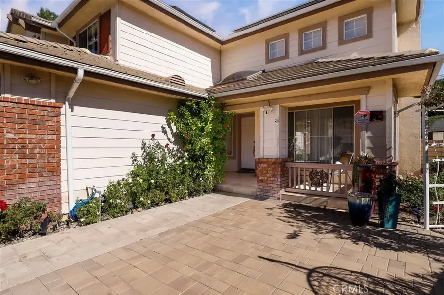 29668 Mammoth, Canyon Country, CA 91387 - Image #3