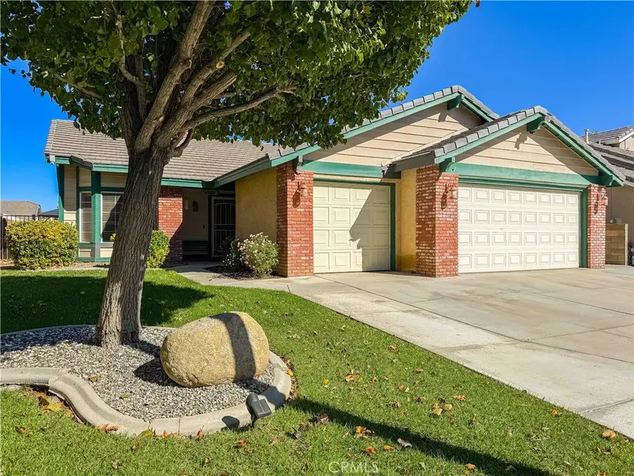 3137 Peachwood, Lancaster, CA 93536 - Image #2